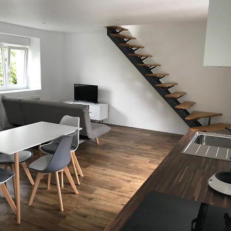 콩카르노 Duplex Calme Et Cosy 아파트 외부 사진